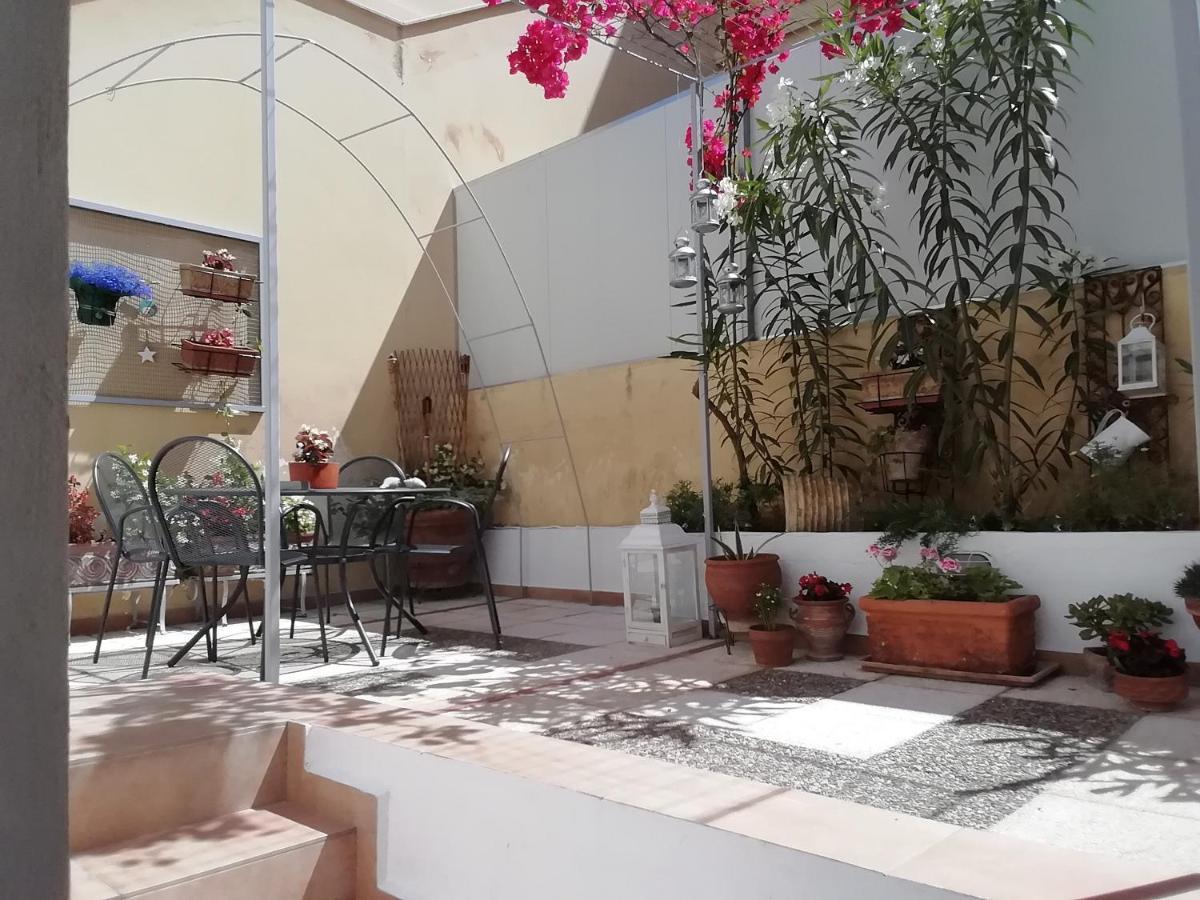 Amazing Semi-Basement Art Apartment Easy Walk To Nafplio Centre Exterior photo