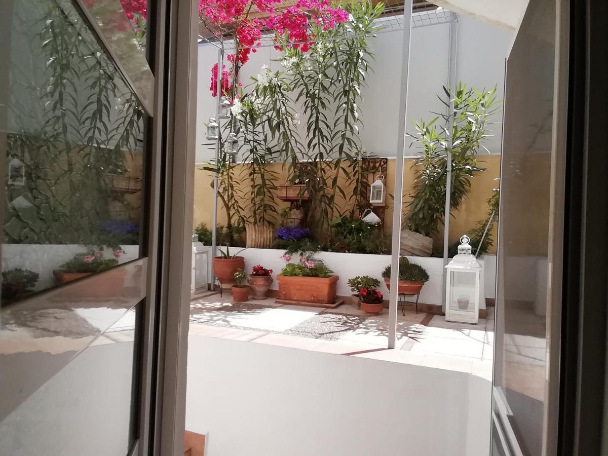 Amazing Semi-Basement Art Apartment Easy Walk To Nafplio Centre Exterior photo